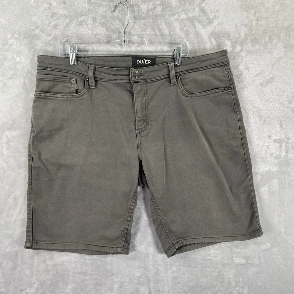 DU/ER Shorts Mens 40 N2X Relaxed Tapered Fit 10
